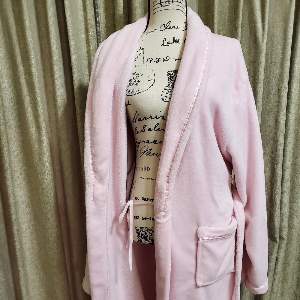 Women's Robe Size 2XL - Picture 3 of 5